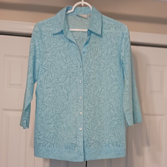 #292 3/$18 - Studio Works Blue Long Sleeve Button Down Top Size S - Picture 1 of 6